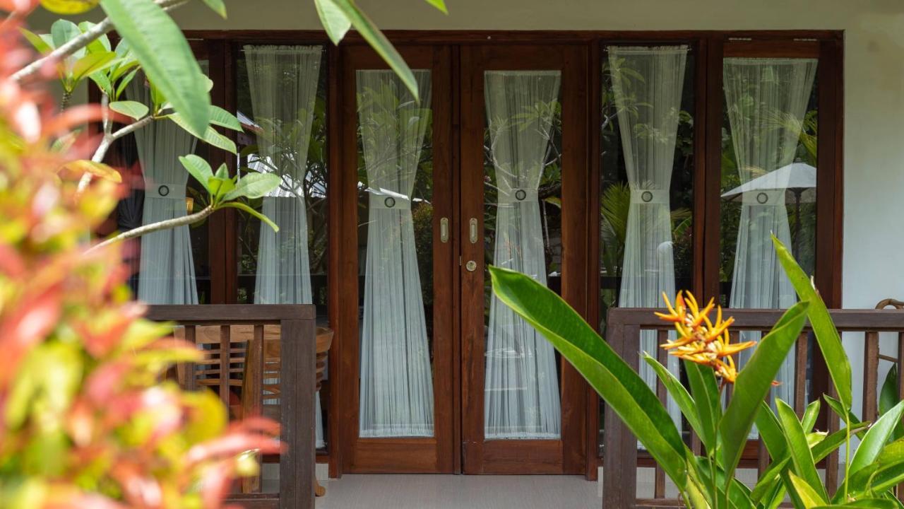 Sindhu Mesari Bungalow Toyapakeh Eksteriør billede