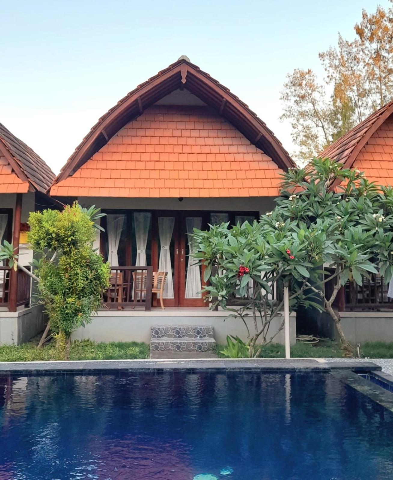 Sindhu Mesari Bungalow Toyapakeh Værelse billede